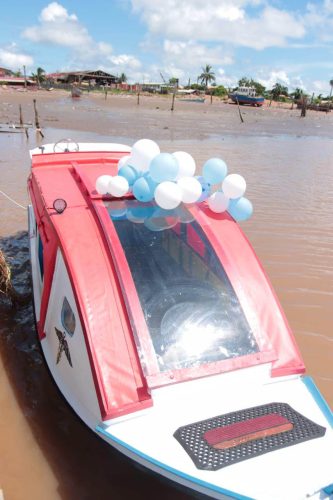 The new ambulance (Ministry of Health photo)