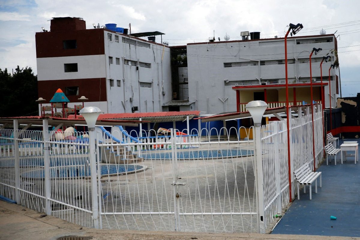 A swimming pool is pictured in the Aragua jail as Venezuela's government announced it has completed the first phase of its plan to take back control of its prison system, in Tocoron, REUTERS/Leonardo Fernandez Viloria