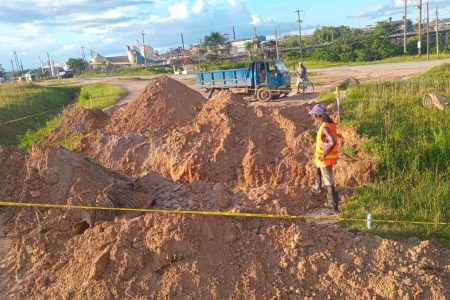 While inspecting several ongoing road projects in Linden on July 17th,  Minister of Public Works, Juan Edghill conducted a site visit to the breakaway culvert previously reported in West Watooka.  During the site visit Edghill committed to having the works required for the culvert to be removed and replaced, commence on the following day and asked the residents of the area to keep the workmen accountable.  This Ministry of Public Works photo shows work being done on the culvert. 