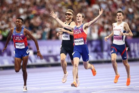 American Cole Hocker (2nd from right) won the men’s 1500m crown at the Paris Olympics, defeating British world champion Josh Kerr (3rd from right), and defending champion Jakob Ingebrigtsen (1st from right) of Norway. (Getty Images)
