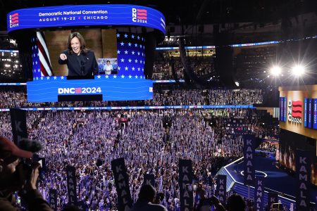 Democratic presidential nominee and U.S. Vice President Kamala Harris takes the stage on Day 4 of the Democratic National Convention (DNC) at the United Center in Chicago, Illinois, U.S., August 22, 2024. REUTERS/Brendan Mcdermid