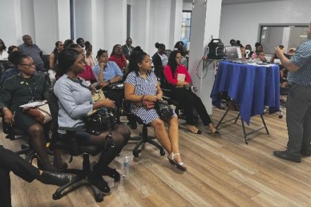 Mr. Mohamed Shazim Ibrahim speaking at the Inaugural Women Entrepreneurs Financial Forum