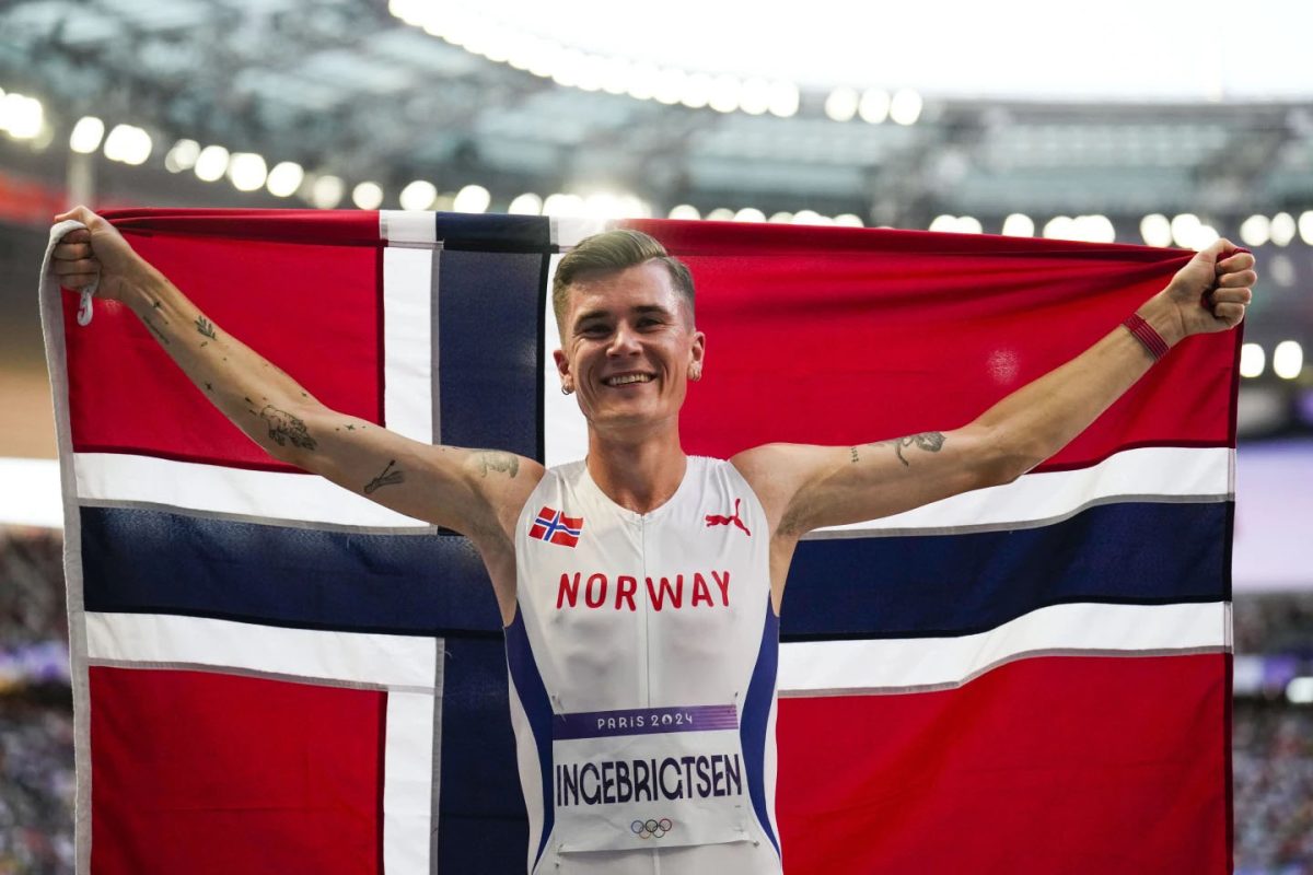 Ingebrigtsen makes amends with 5,000m gold Stabroek News