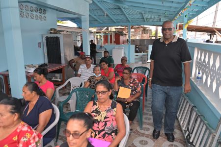 Chief Executive Officer of the Central Housing and Planning Authority, Sherwyn Greaves (right) at the event. (CHPA photo)