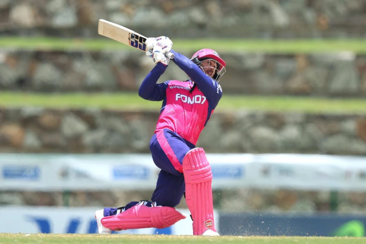 Quinton de Kock engineered a successful chase for the Royals with an unbeaten 87
