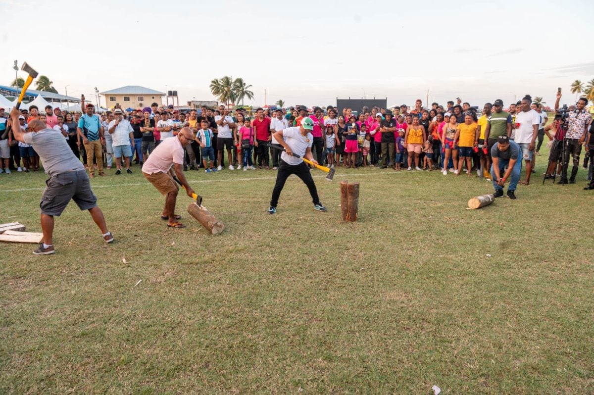  Log splitting was one of the sports at the Amerindian Heritage Games which concluded on Sunday night. (Department of Public Information photo)