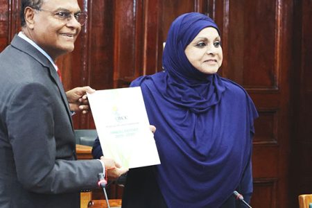 Speaker of the National Assembly Manzoor Nadir (left) and Chair  of the RCC Aleema Nasir. 