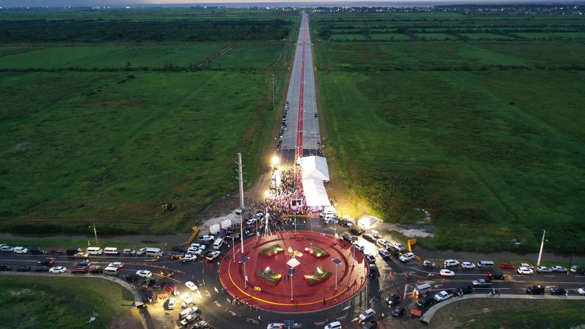 The Schoonord-to-Crane Highway (Office of the President photo)