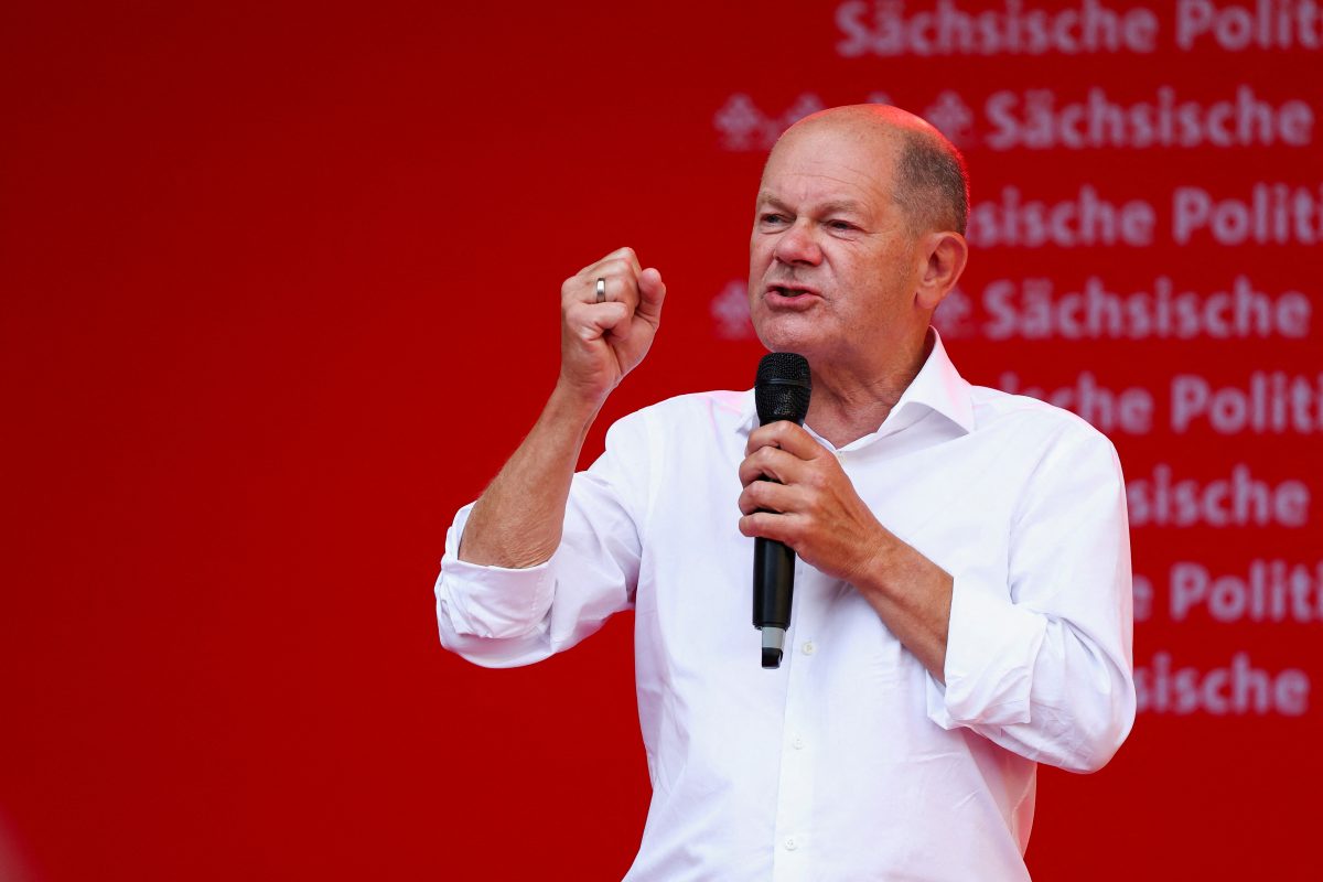 German Chancellor Olaf Scholz from the Social Democratic Party (SPD) speaks on stage during an election campaign rally for the Saxony state elections in Chemnitz, Germany, August 30, 2024. REUTERS/Lisi Niesner/File Photo