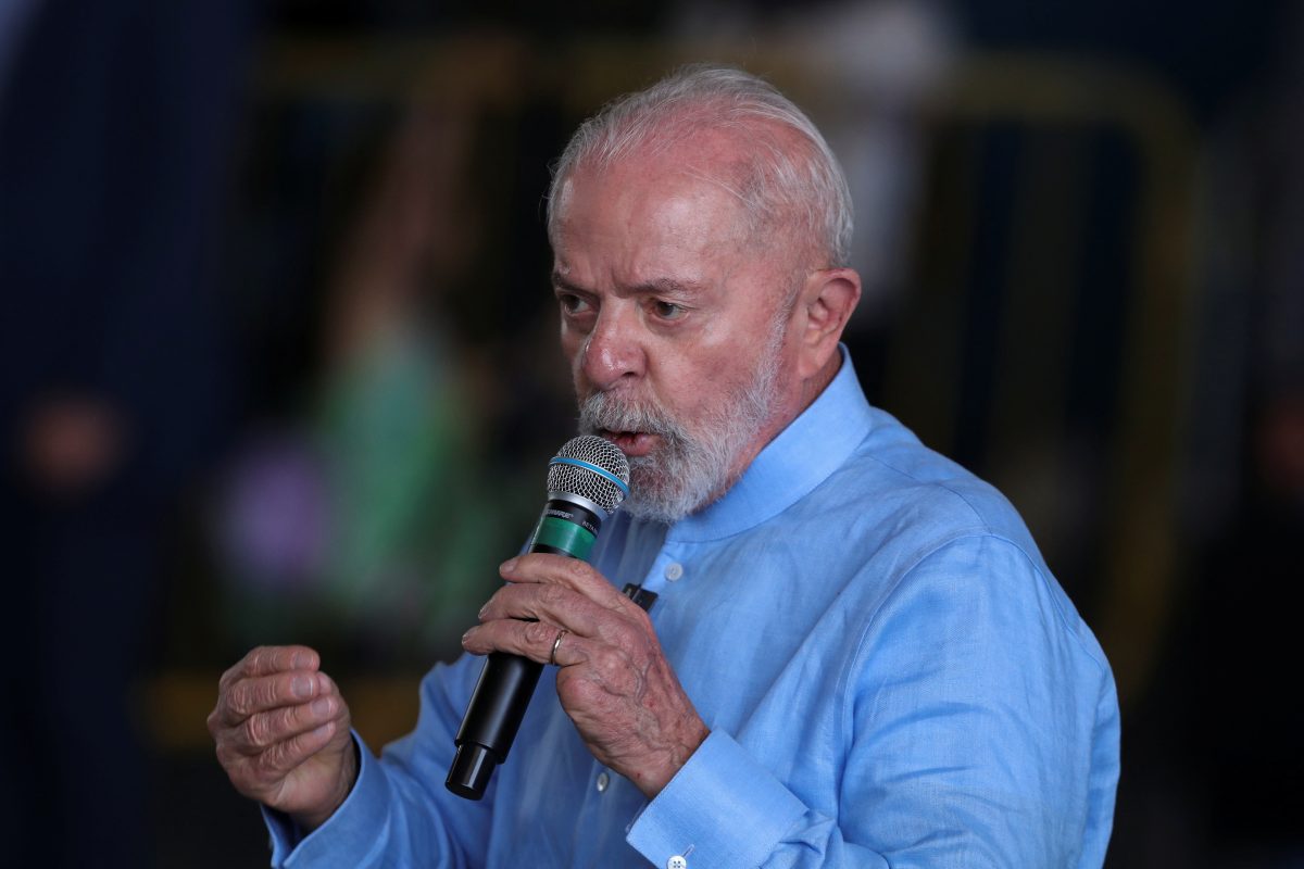 FILE PHOTO: Brazil’s President Luiz Inacio Lula da Silva speaks during the arrival of Brazilian citizens from Lebanon, in Guarulhos, Brazil, October 6, 2024. REUTERS/Carla Carniel/File Photo