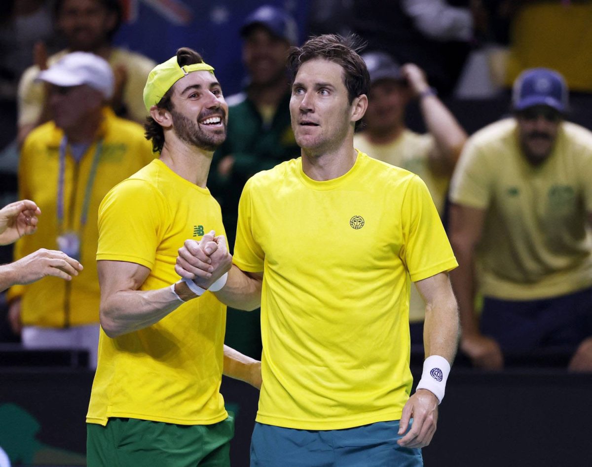 Matthew Ebden (right) and Jordan Thompson
of Australia celebrate after eliminating the US.