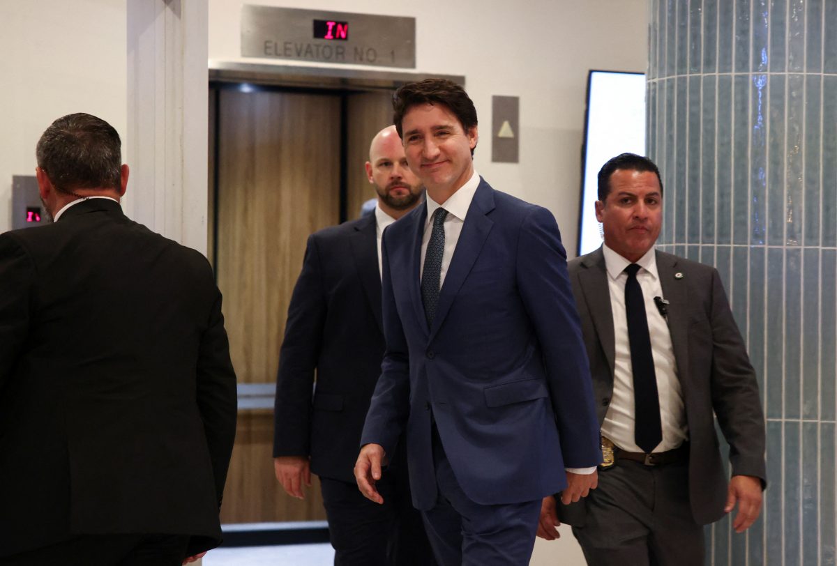 Canada's Prime Minister Justin Trudeau leaves a hotel in West Palm Beach en route to meet U.S. President-elect Donald Trump at Mar-a-Lago in Palm Beach, Florida, U.S., November 29, 2024. REUTERS/Carlos Barria