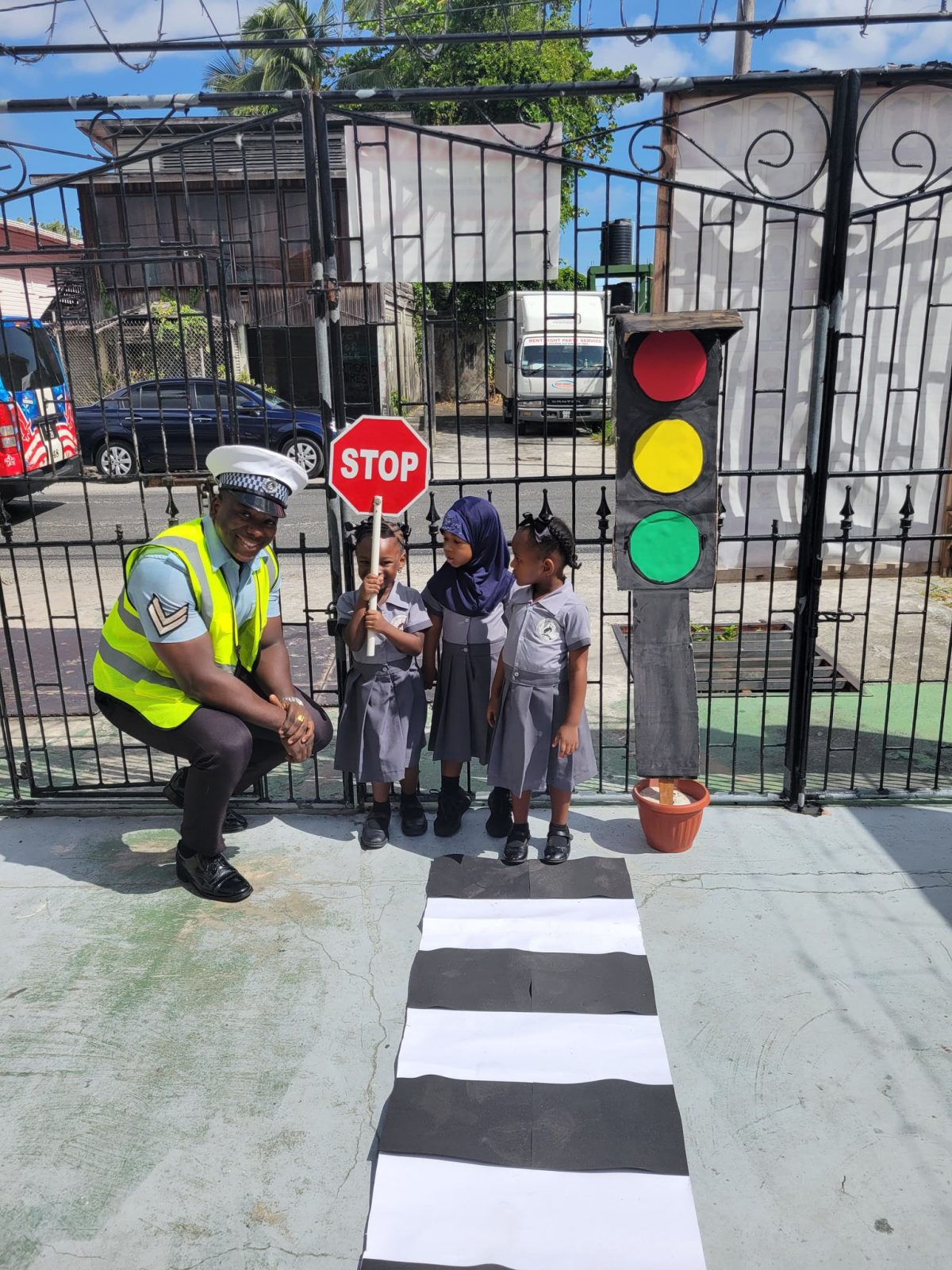 Yesterday between 9 am and 9.25 am a Lecture to School was done by Corporal Roberts of Traffic Headquarters at the Harpy Eagle Nursey School in Georgetown. (Police photo) 