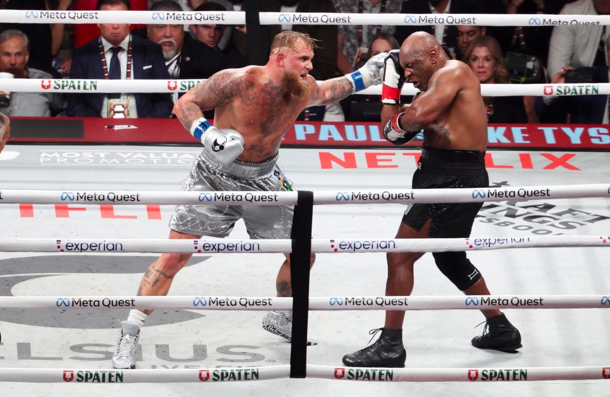 Nov 15, 2024; Arlington, Texas, UNITED STATES; Mike Tyson (black gloves) fights Jake Paul (silver gloves) at AT&T Stadium. Mandatory Credit: Kevin Jairaj-Imagn Images