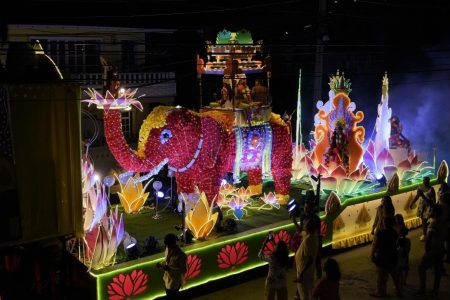 The Woodley Park Vishnu Mandir float (Amanda Richards photo)
