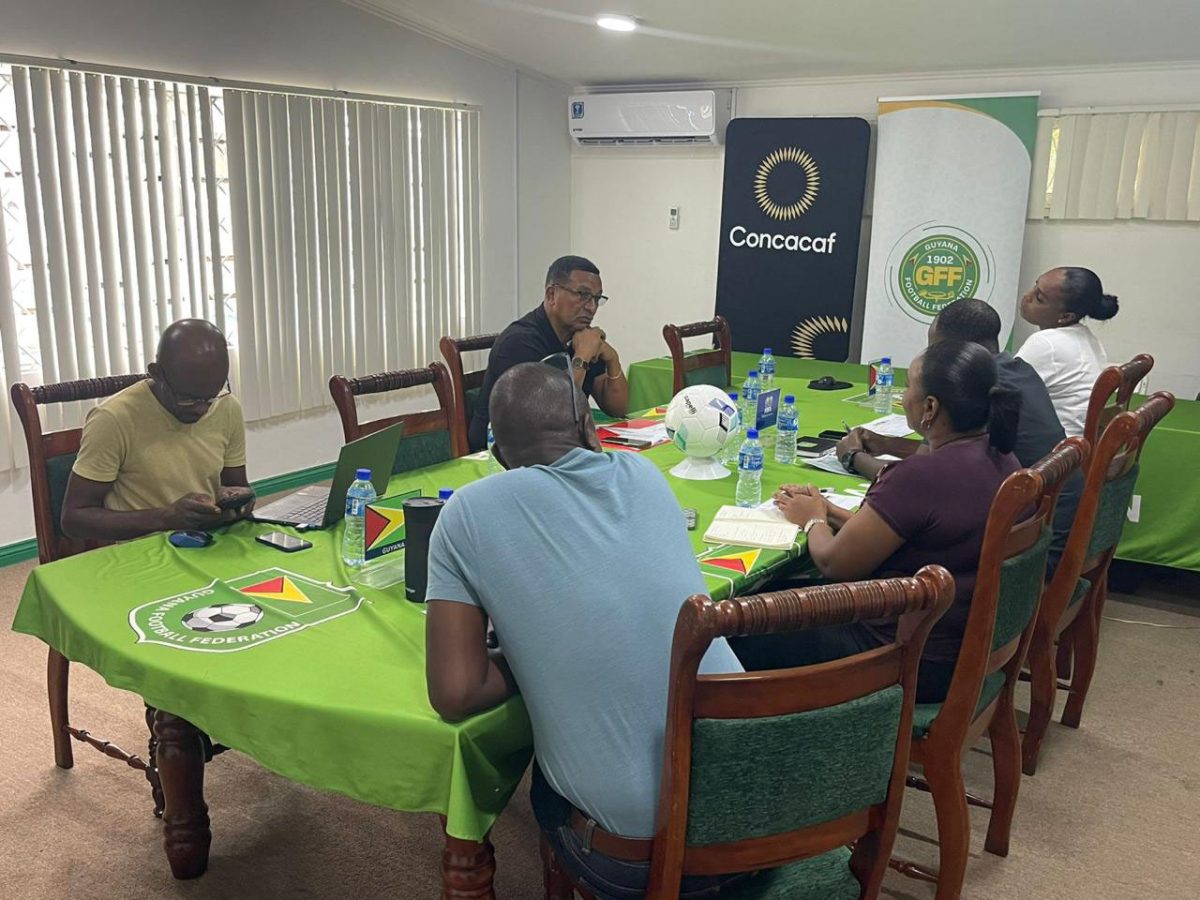 Chairman of the National Sports Commission and Co-Director of the
Kashif & Shanghai Organization Kashif Muhammad (3rd from left)
undertaking the compliance process with members of the GFF secretariat.