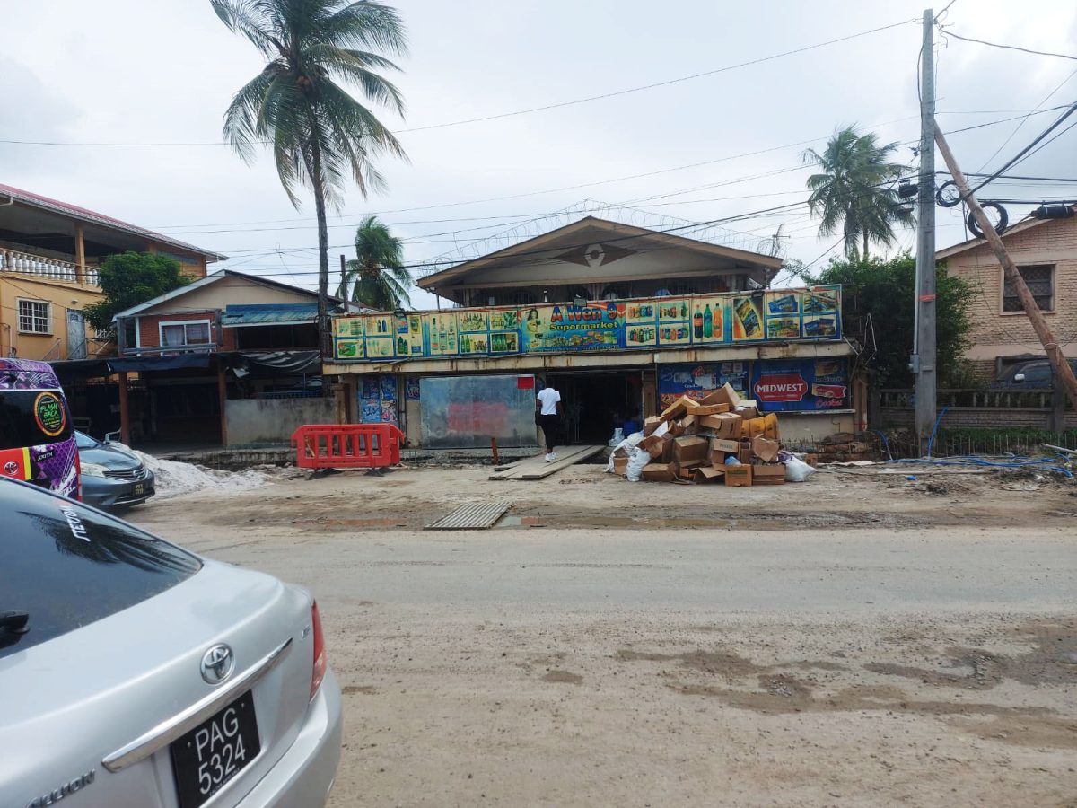 The area where the incident occurred outside the supermarket 