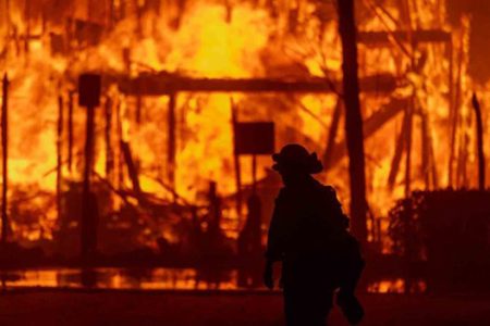 Three major wildfires are burning in the Pacific Palisades, Sylmar and Altadena amidst a powerful windstorm. (AP photo)