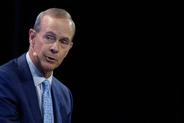Mike Wirth (Reuters photo)