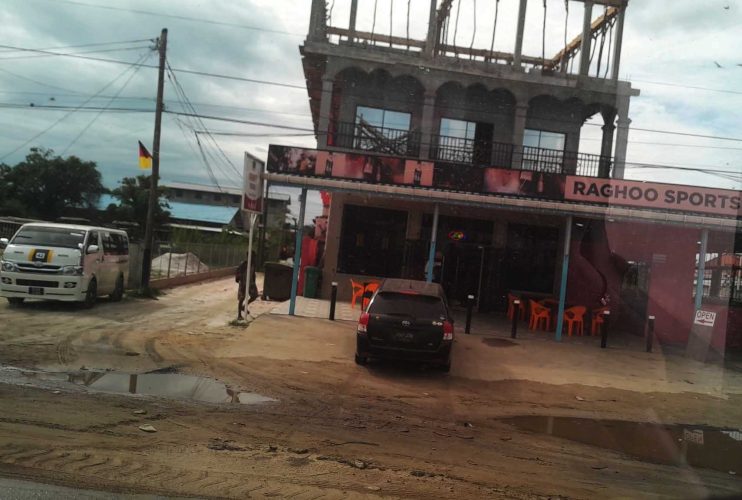 Raghoo Sports Bar (Timica Bayley FB)
