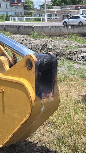 The excavator that came into  contact with the L5 Transmission Line along the Drury Lane corridor.