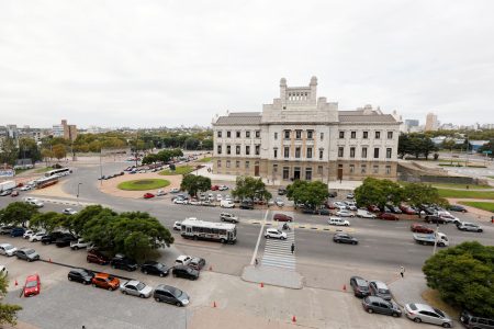 People walk in front of Uruguay's Palacio Legislativo in Montevideo, Uruguay April 23, 2019. REUTERS/Andres Stapff/File Photo 